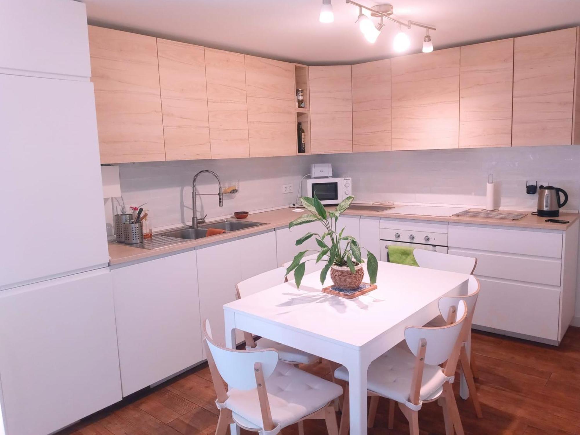 Roberta's Séjour chez l'habitant *